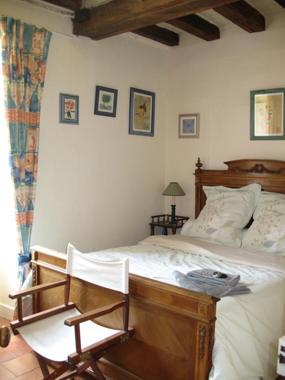 Bed and Breakfast La Mesnagerie Jarzé Camera foto